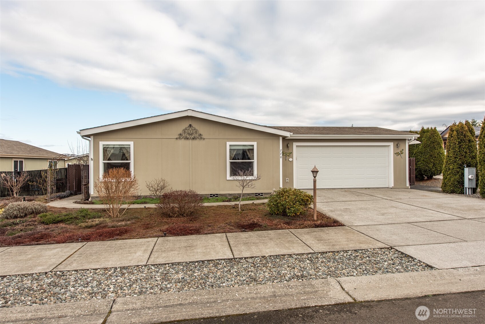 770 Heritage Loop Sequim WA 98382