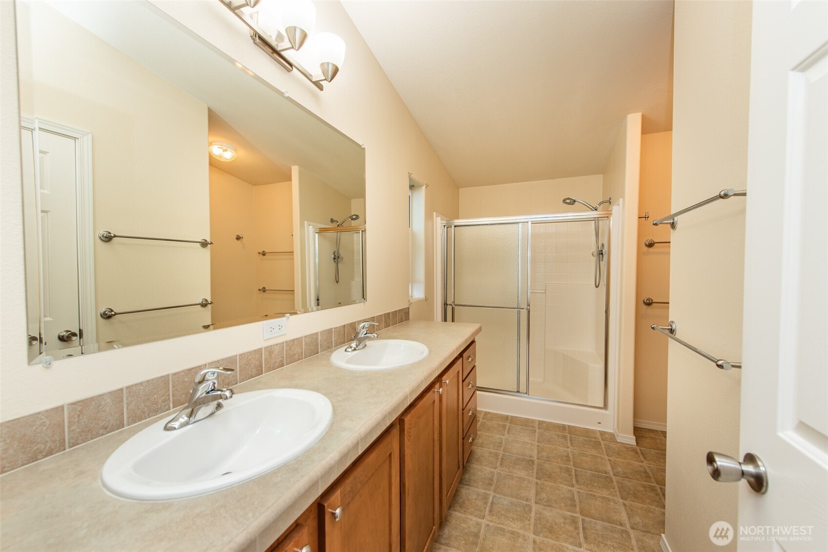 770 Heritage Loop Sequim WA 98382