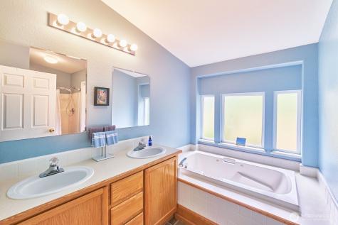 31523 Sandridge Road Ocean Park WA 98640