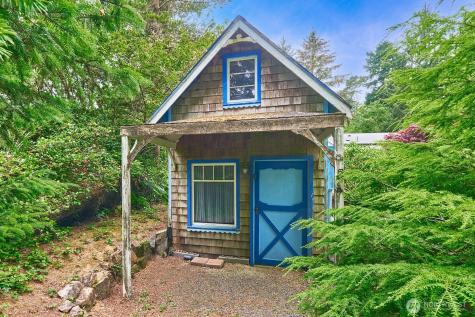 31523 Sandridge Road Ocean Park WA 98640