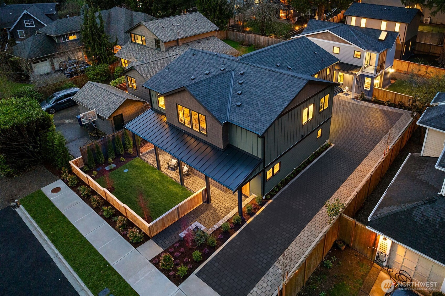 11416 NE 90th Street Kirkland WA 98033