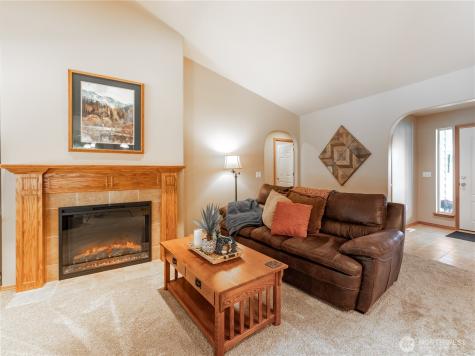 39 S Mandolin Avenue East Wenatchee WA 98802