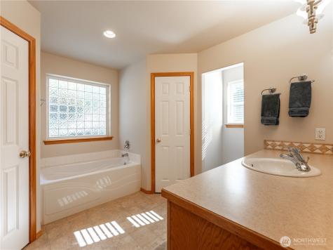 39 S Mandolin Avenue East Wenatchee WA 98802