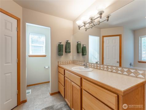 39 S Mandolin Avenue East Wenatchee WA 98802