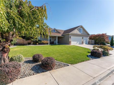 39 S Mandolin Avenue East Wenatchee WA 98802