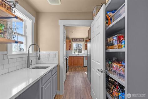 3400 Naches Tieton Road Tieton WA 98947