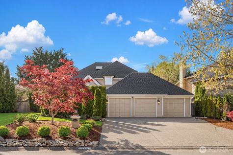 27182 SE 27th Street Sammamish WA 98075