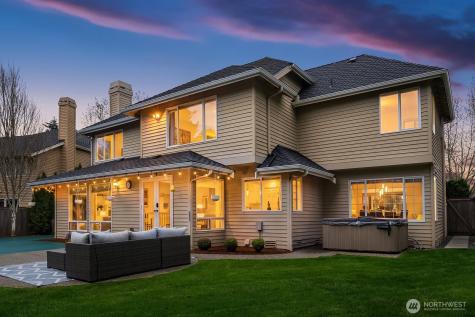 27182 SE 27th Street Sammamish WA 98075