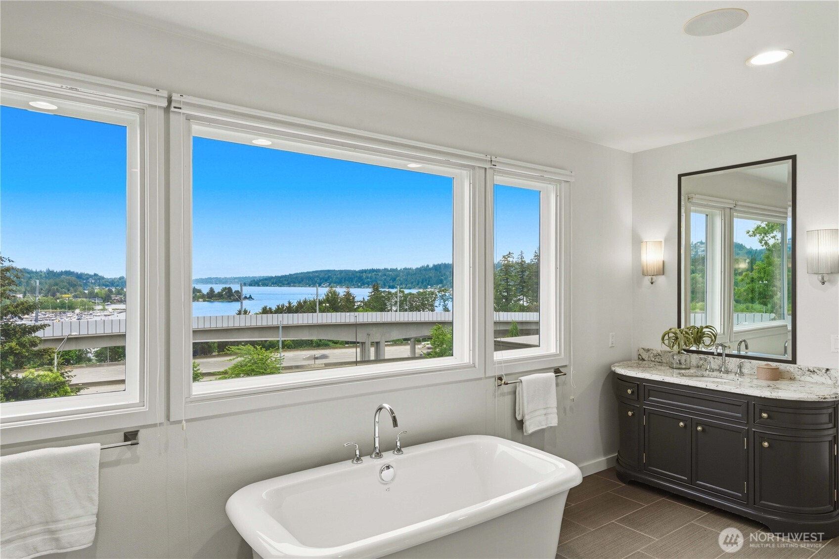 11262 SE 34th Street Bellevue WA 98004