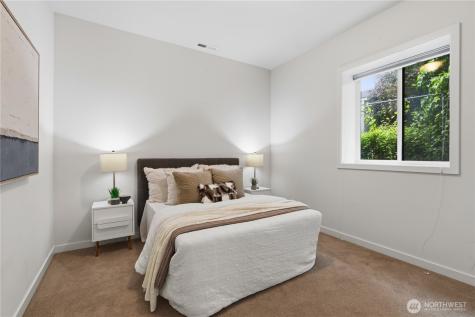 11262 SE 34th Street Bellevue WA 98004