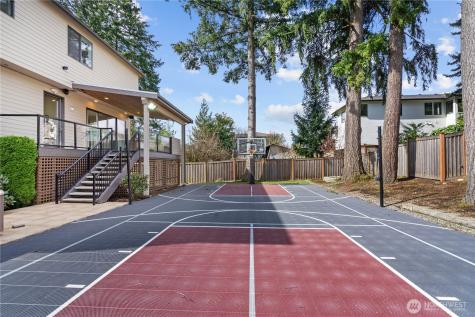 11262 SE 34th Street Bellevue WA 98004