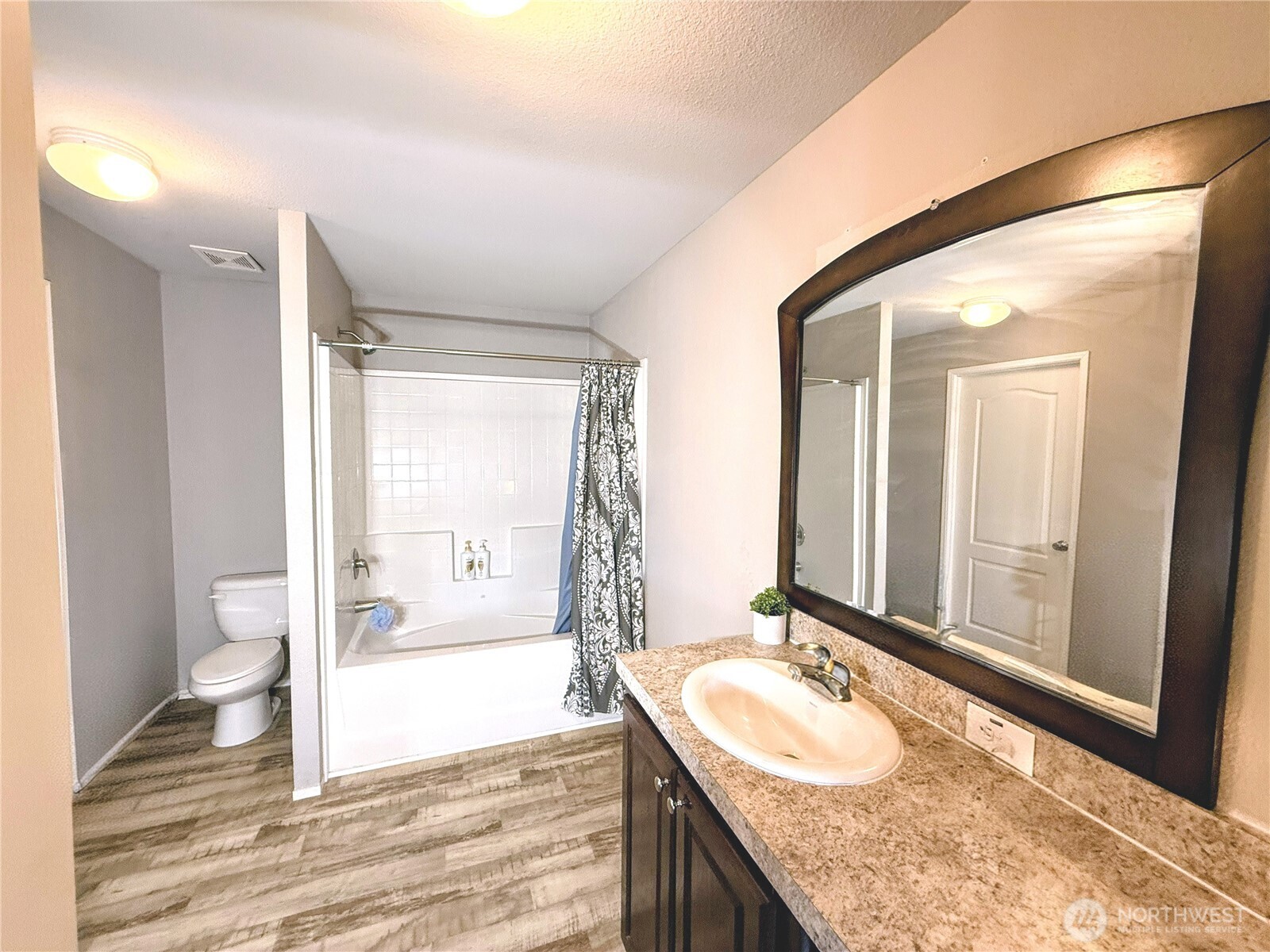 401 Peachtree Place SW Mattawa WA 99349