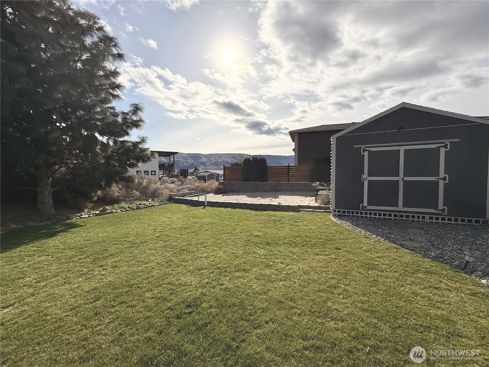 401 Peachtree Place SW Mattawa WA 99349