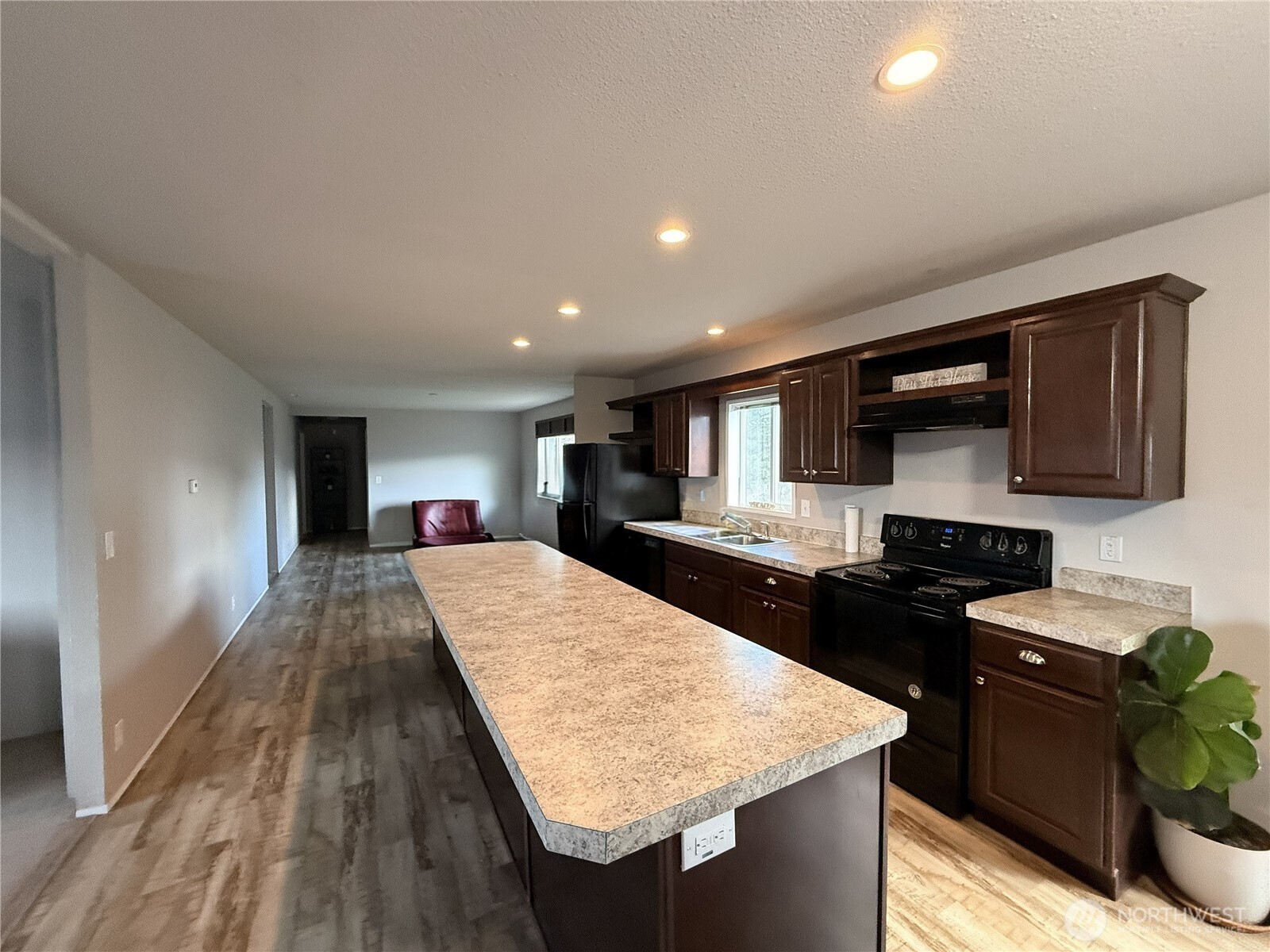 401 Peachtree Place SW Mattawa WA 99349
