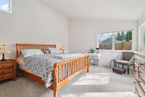 1017 N 31st Street Renton WA 98056