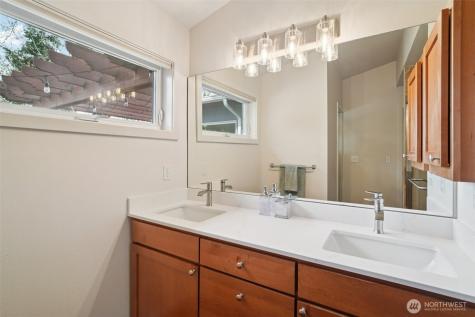 1017 N 31st Street Renton WA 98056