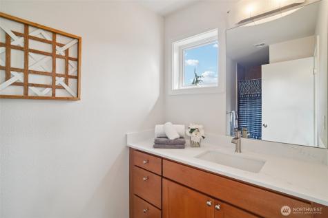 1017 N 31st Street Renton WA 98056
