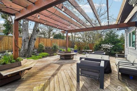 1017 N 31st Street Renton WA 98056