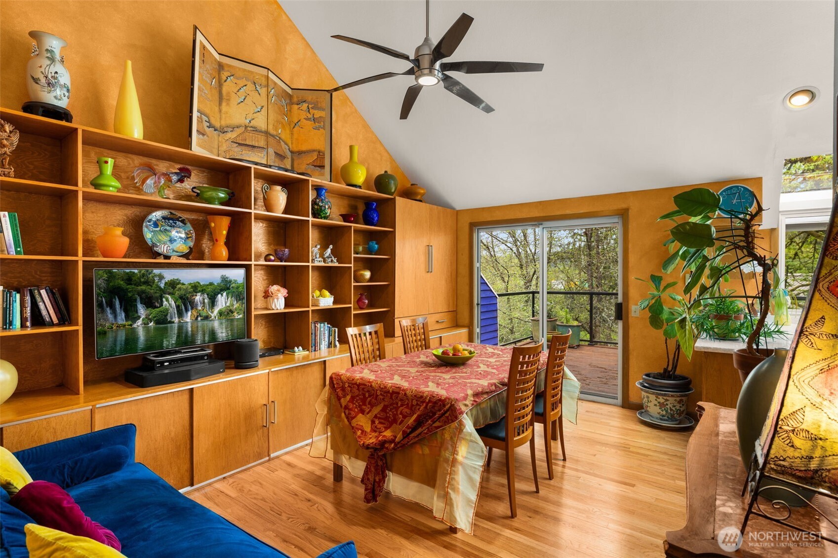 9602 NE 35th Place Clyde Hill WA 98004