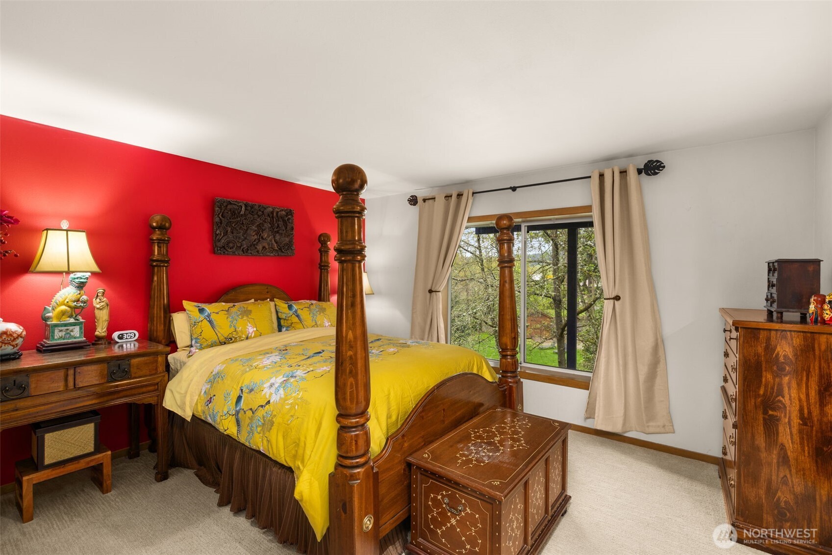9602 NE 35th Place Clyde Hill WA 98004