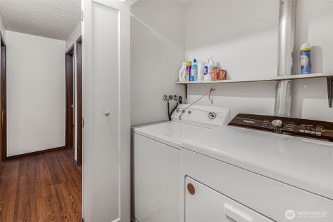 2322 Bryce Canyon Court Puyallup WA 98374