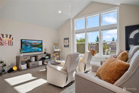 2933 223rd Place Sw Brier WA 98036