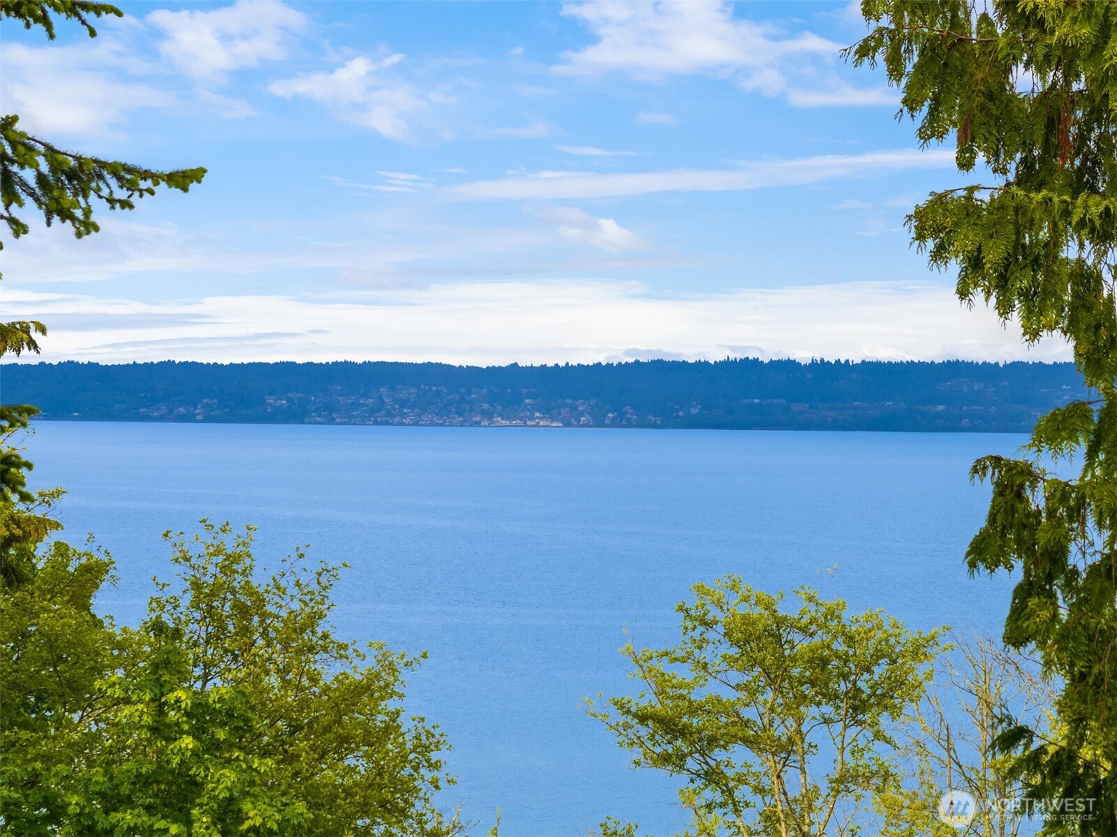10555 NE Morning Lane Bainbridge Island WA 98110