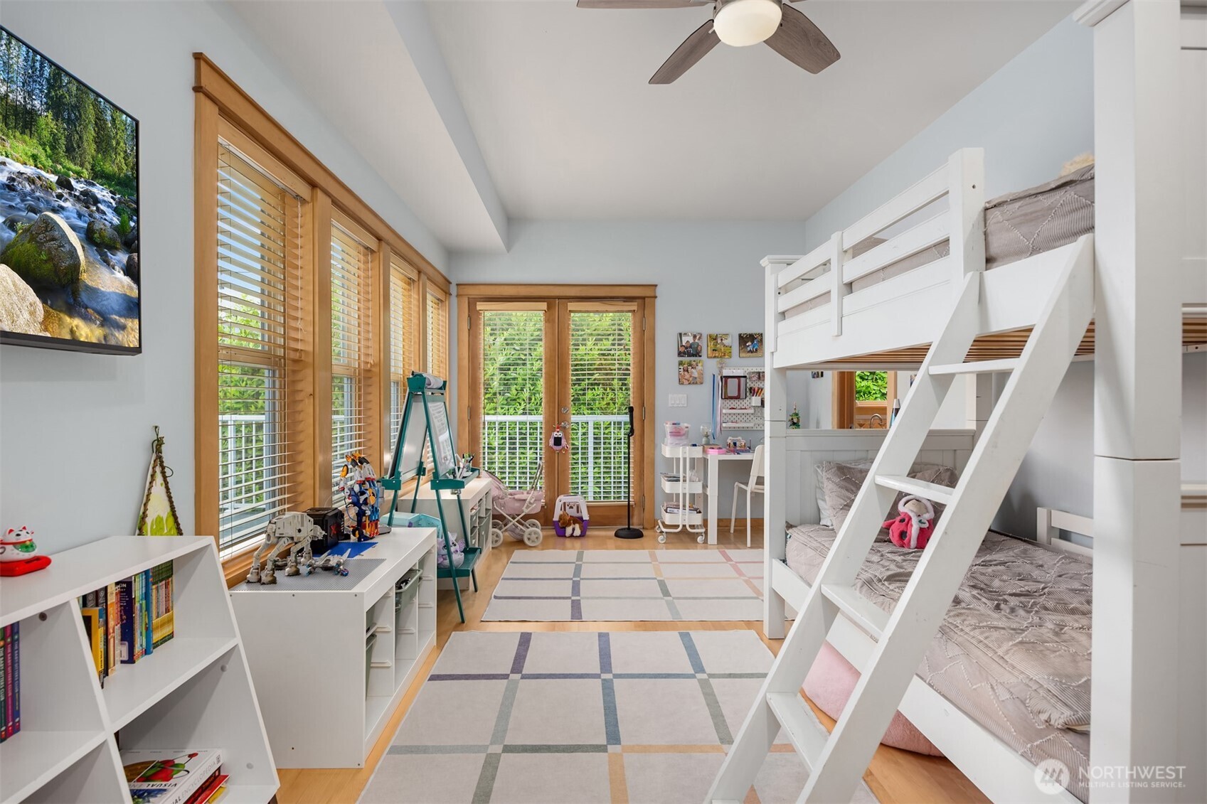 10555 NE Morning Lane Bainbridge Island WA 98110