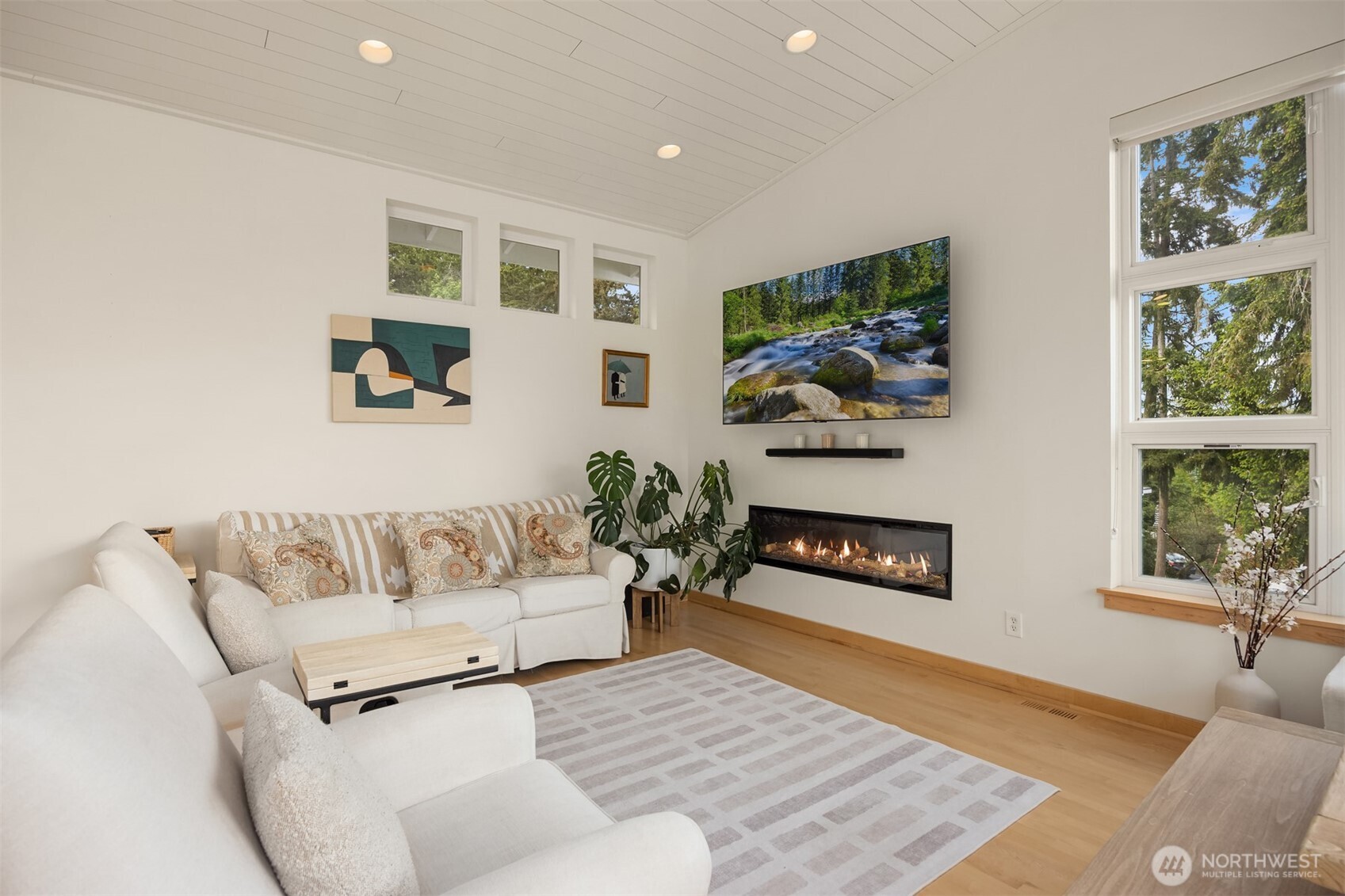 10555 NE Morning Lane Bainbridge Island WA 98110