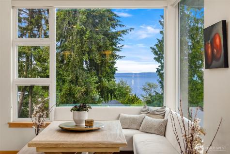 10555 NE Morning Lane Bainbridge Island WA 98110
