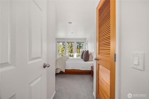 7379 Ridgeview Drive Chelan WA 98816