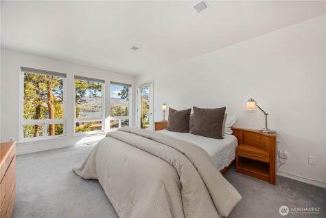 7379 Ridgeview Drive Chelan WA 98816