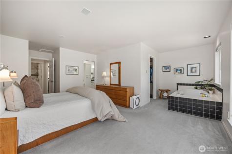 7379 Ridgeview Drive Chelan WA 98816