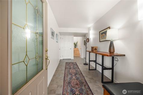 7379 Ridgeview Drive Chelan WA 98816