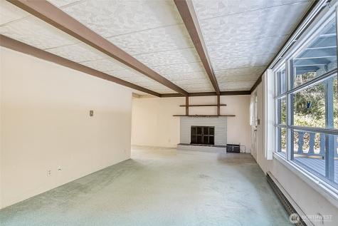 419 Draconis Avenue SE Ocean Shores WA 98569