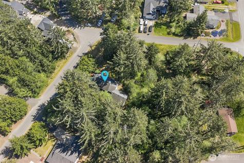 419 Draconis Avenue SE Ocean Shores WA 98569