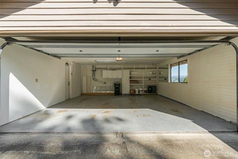 216 167th Place NE Bellevue WA 98008