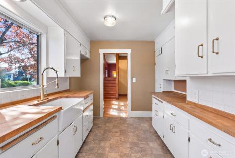 902 Washington Street Wenatchee WA 98801