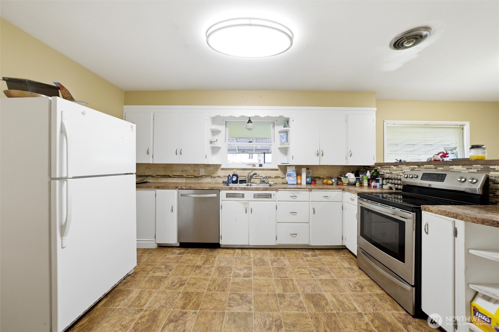 300 W Fifth Street Waitsburg WA 99361