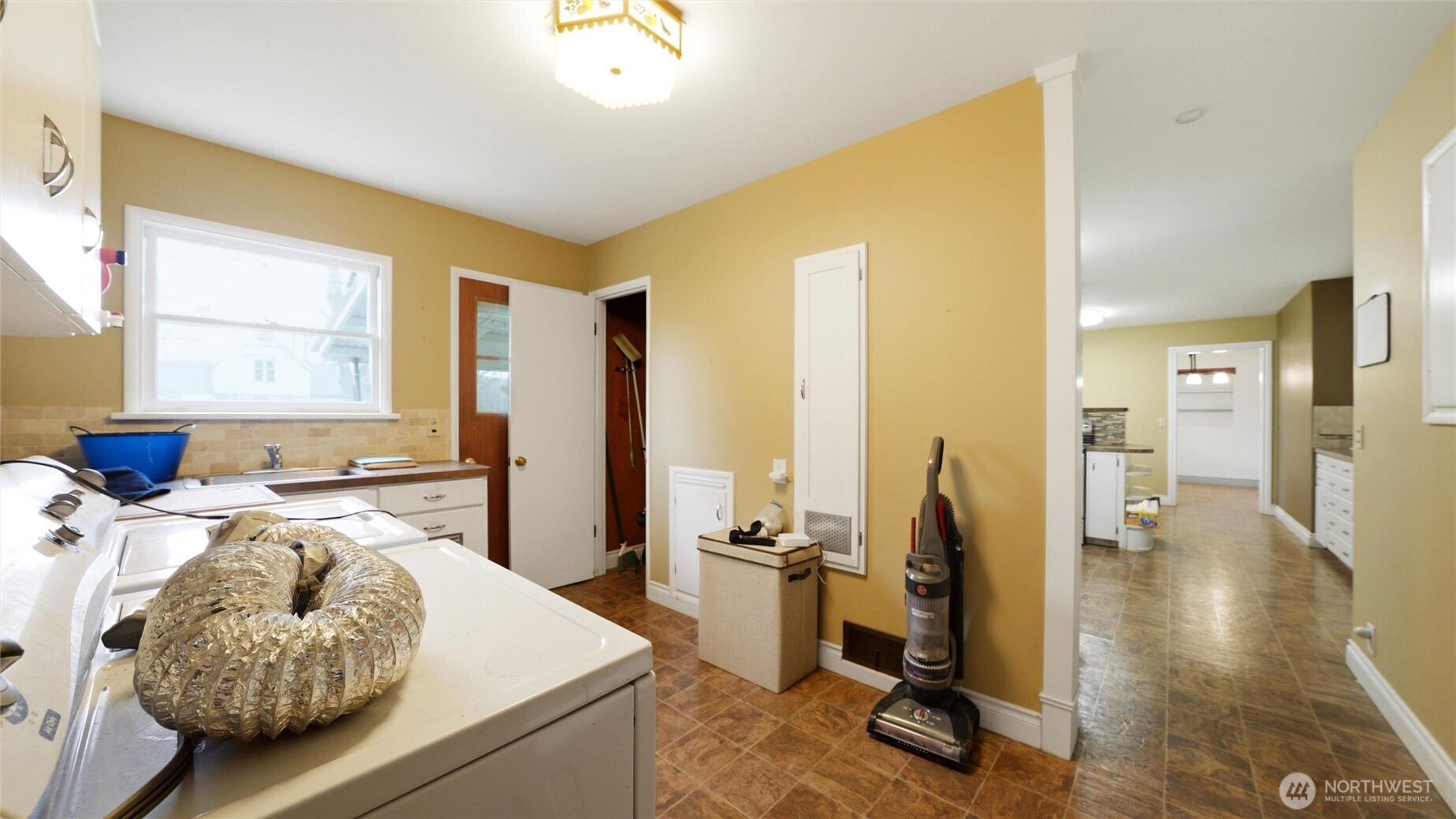 300 W Fifth Street Waitsburg WA 99361