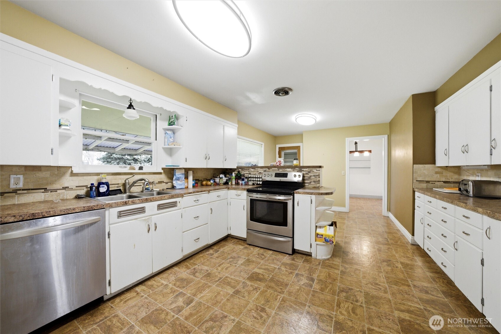 300 W Fifth Street Waitsburg WA 99361