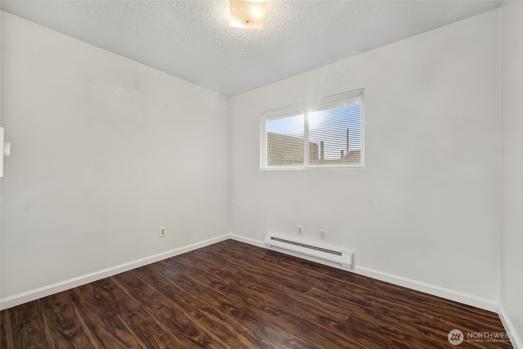 418 N 13th Street Elma WA 98541