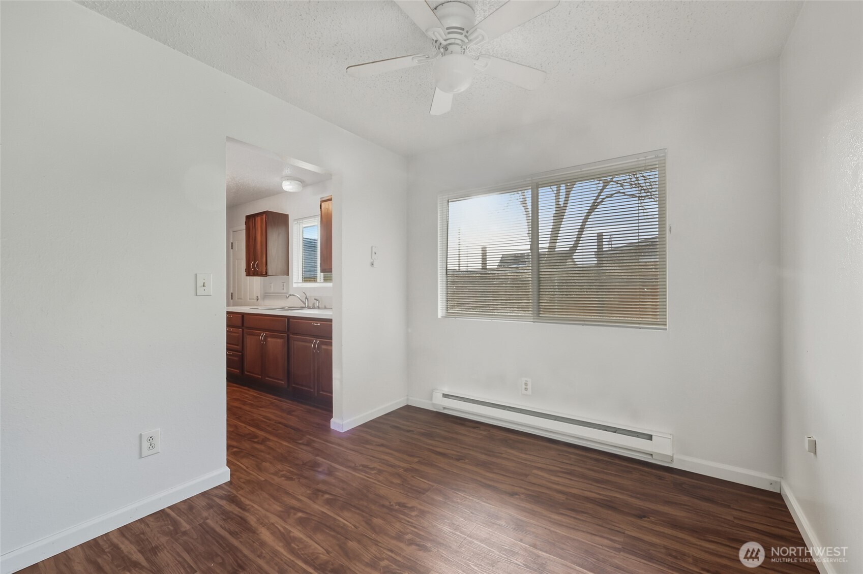 418 N 13th Street Elma WA 98541