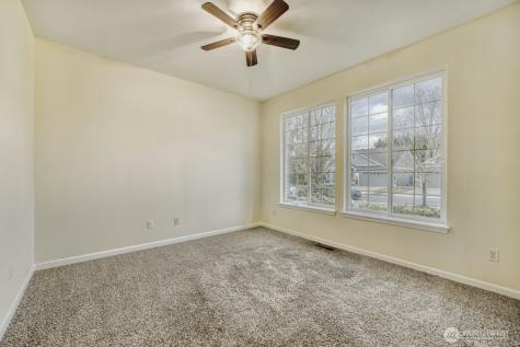 4504 25th Street SE Puyallup WA 98374