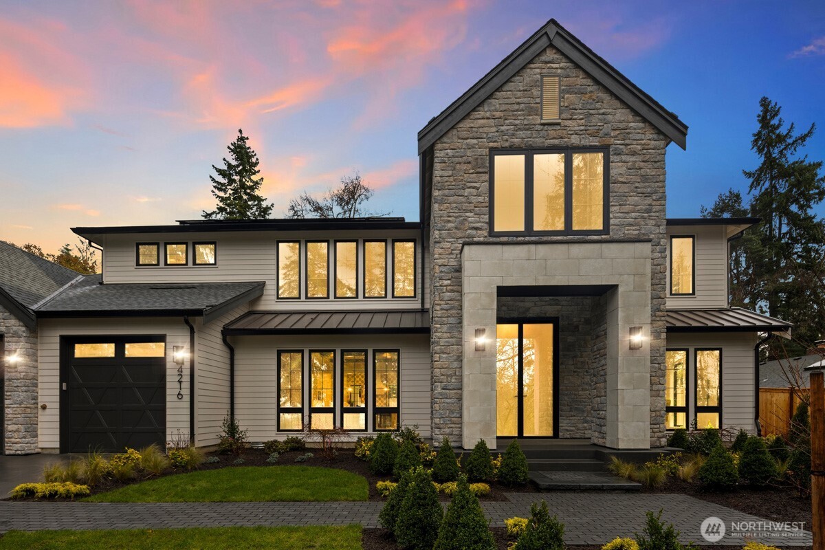 4216 83rd Avenue SE Mercer Island WA 98040