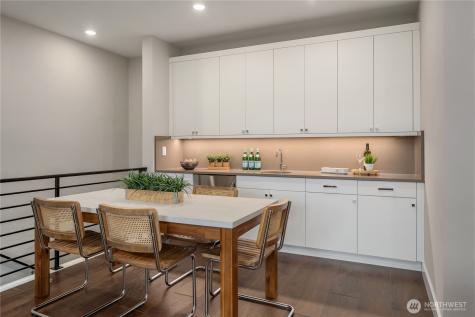 23121 NE 8th Street Sammamish WA 98074