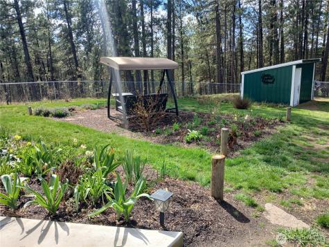 3201 N Levy Lane Medical Lake WA 99022