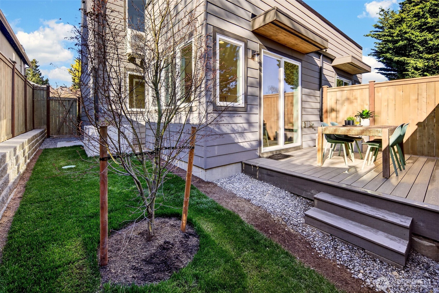 2851 NW 70th Street Seattle WA 98117