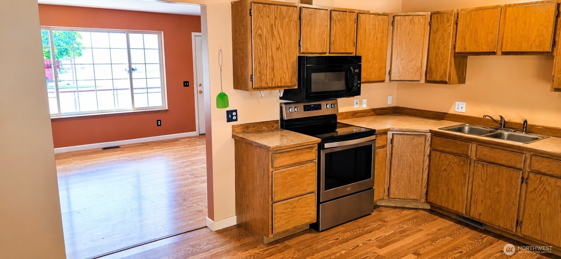 345 NW 6th Avenue Ephrata WA 98823