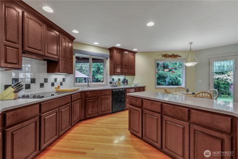 103 SE Alder Manor Lane Shelton WA 98584